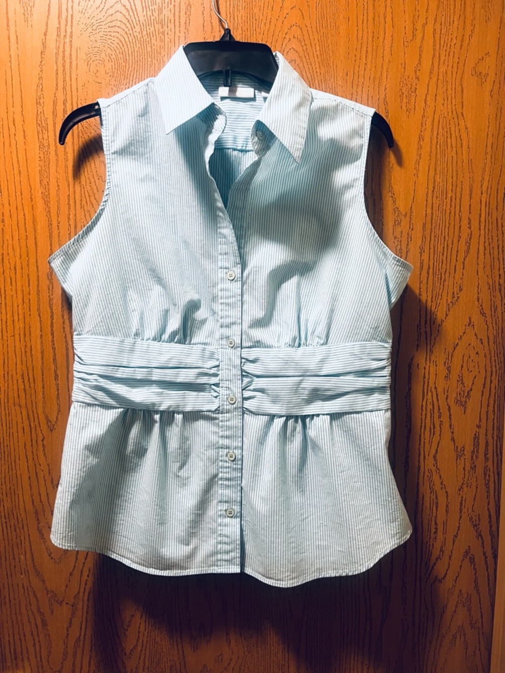 New York & Company Light Blue Pinstripe Sleeveless Button Shirt